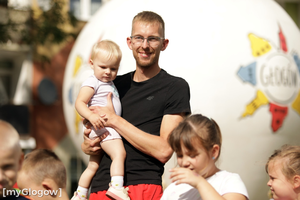 Całe rodziny bawiły się na osiedlu w Głogowie