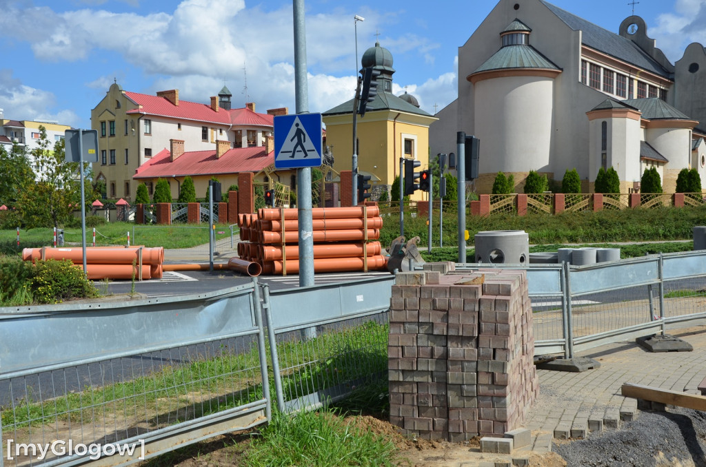 Przebudowa i utrudnienia na ul. Królowej Jadwigi