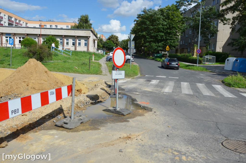 Przebudowa i utrudnienia na ul. Królowej Jadwigi