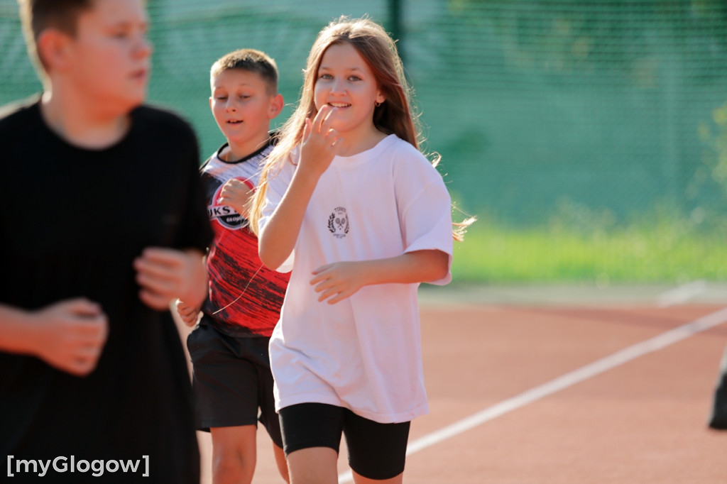 Trenują boks w plenerze - w wakacje, w Głogowie