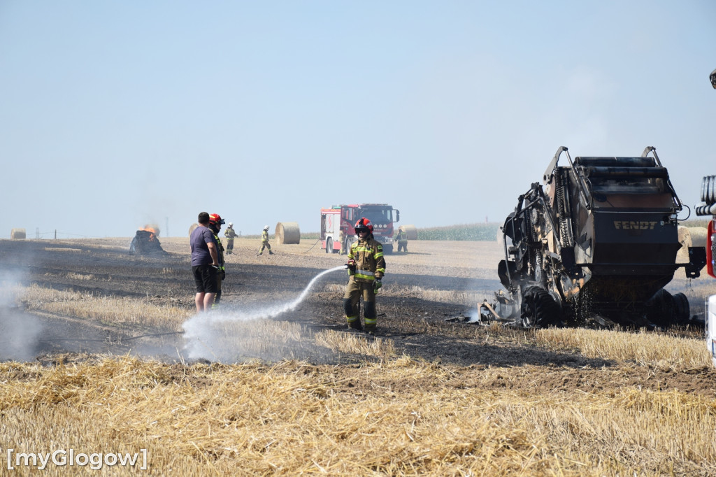 Pożar na polu w Słonem pod Głogowem
