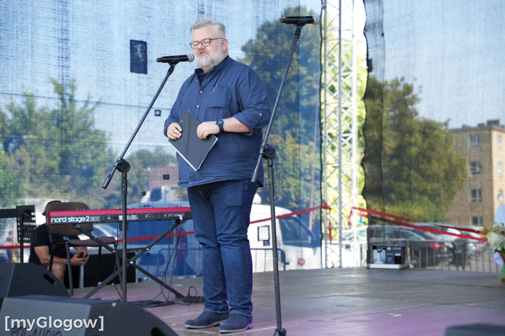 W cieniu kolegiaty