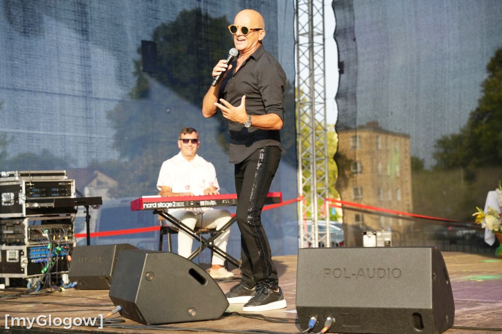Finał w cieniu kolegiaty