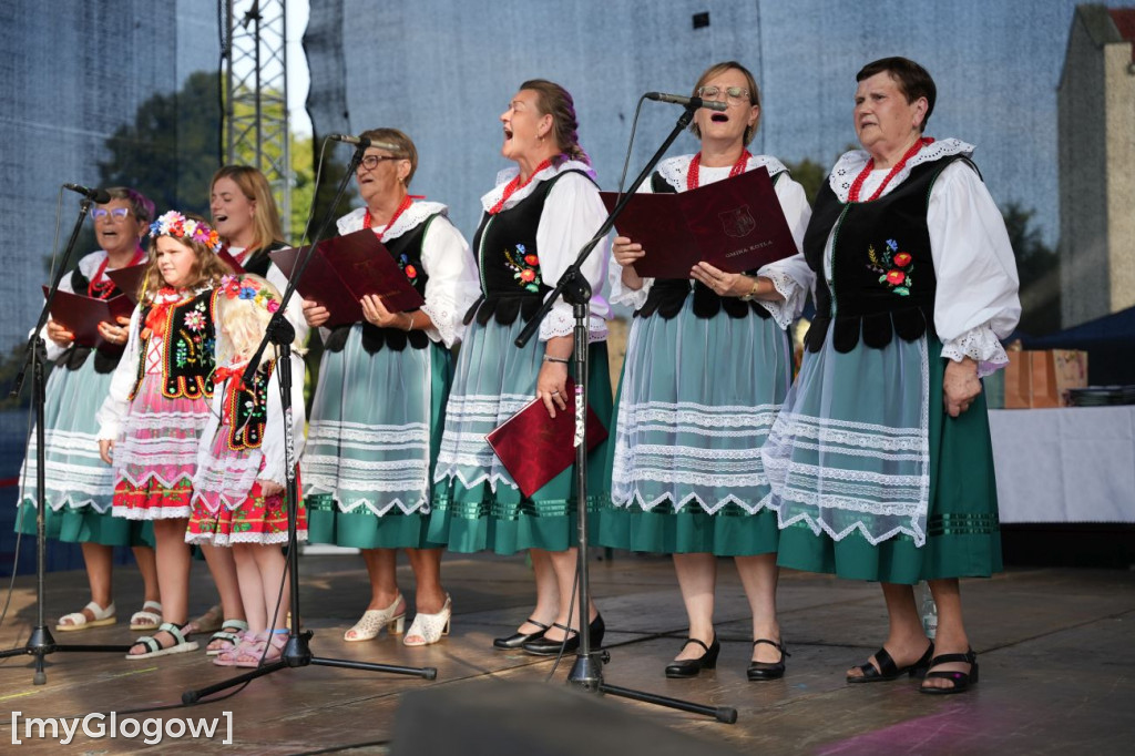Finał w cieniu kolegiaty