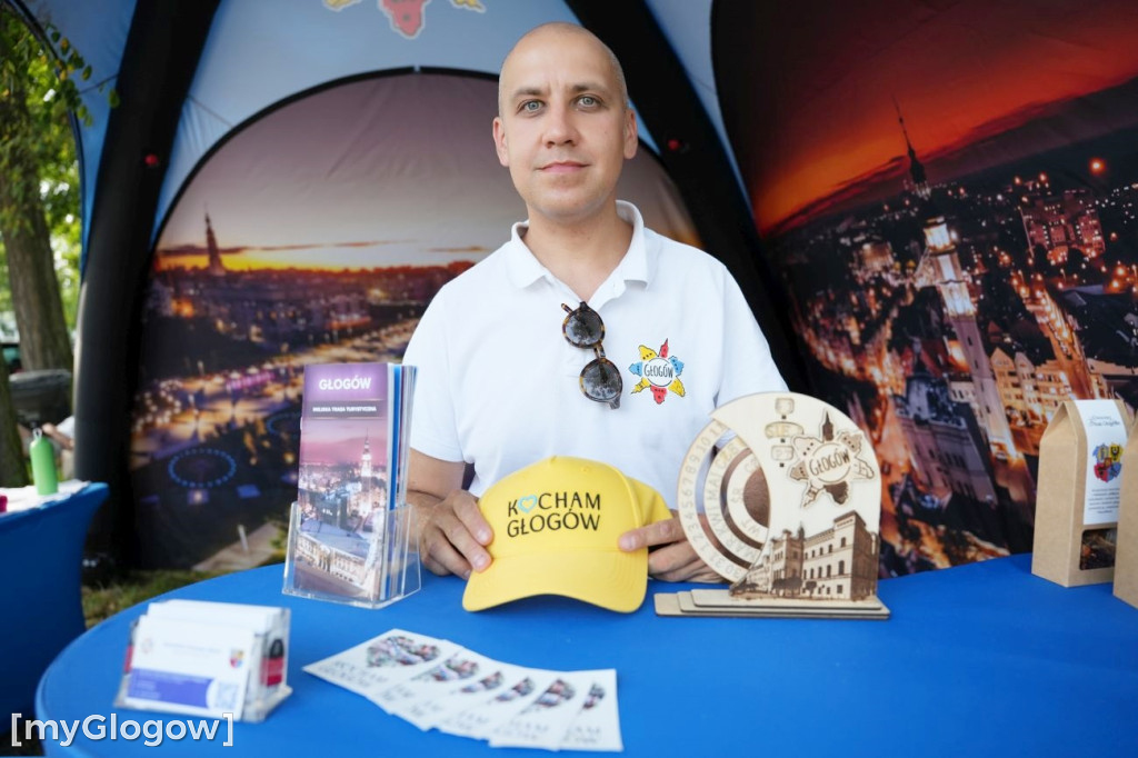 Finał w cieniu kolegiaty