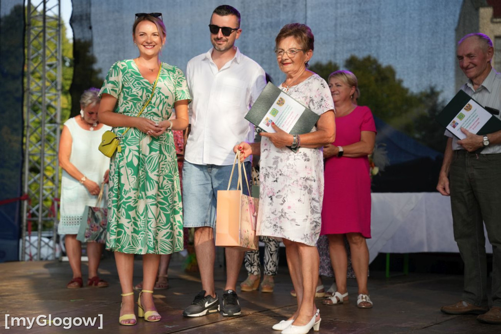 Finał w cieniu kolegiaty