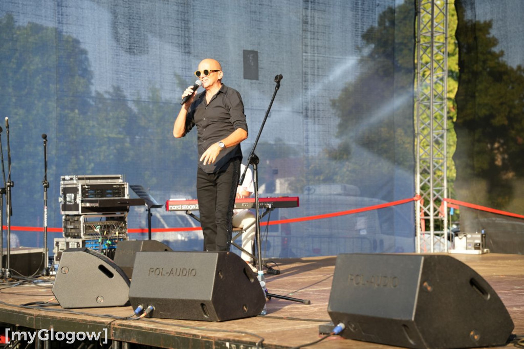 Finał w cieniu kolegiaty