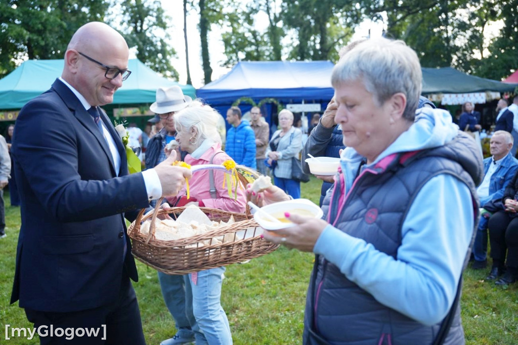 Dożynki w Radwanicach