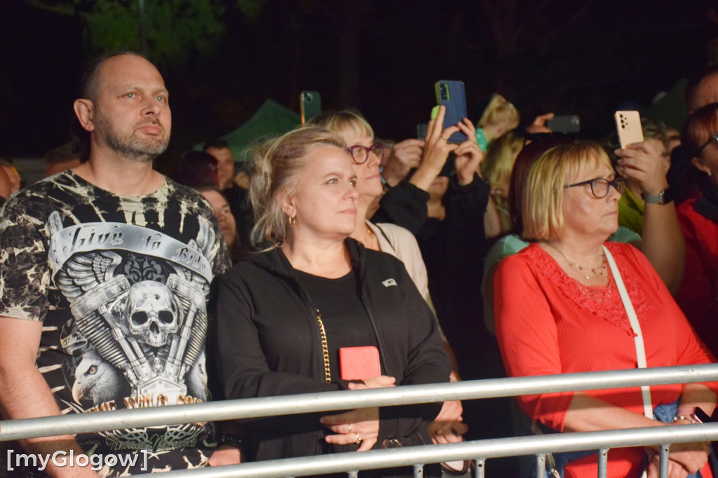 Kombii w Grębocicach na zakończenie dożynek