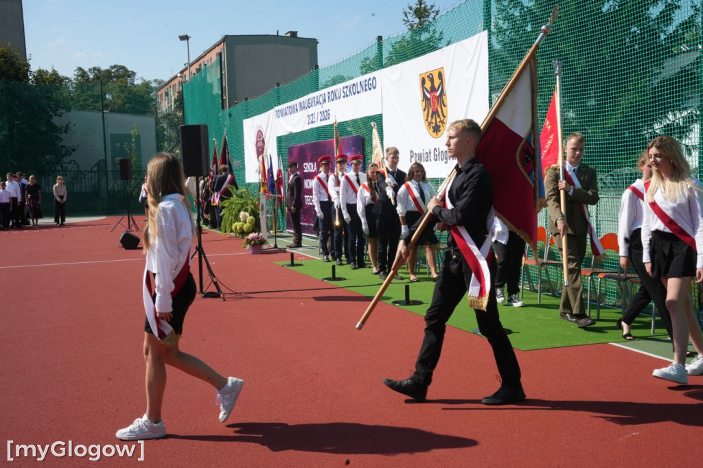 Powiatowe rozpoczęcie roku