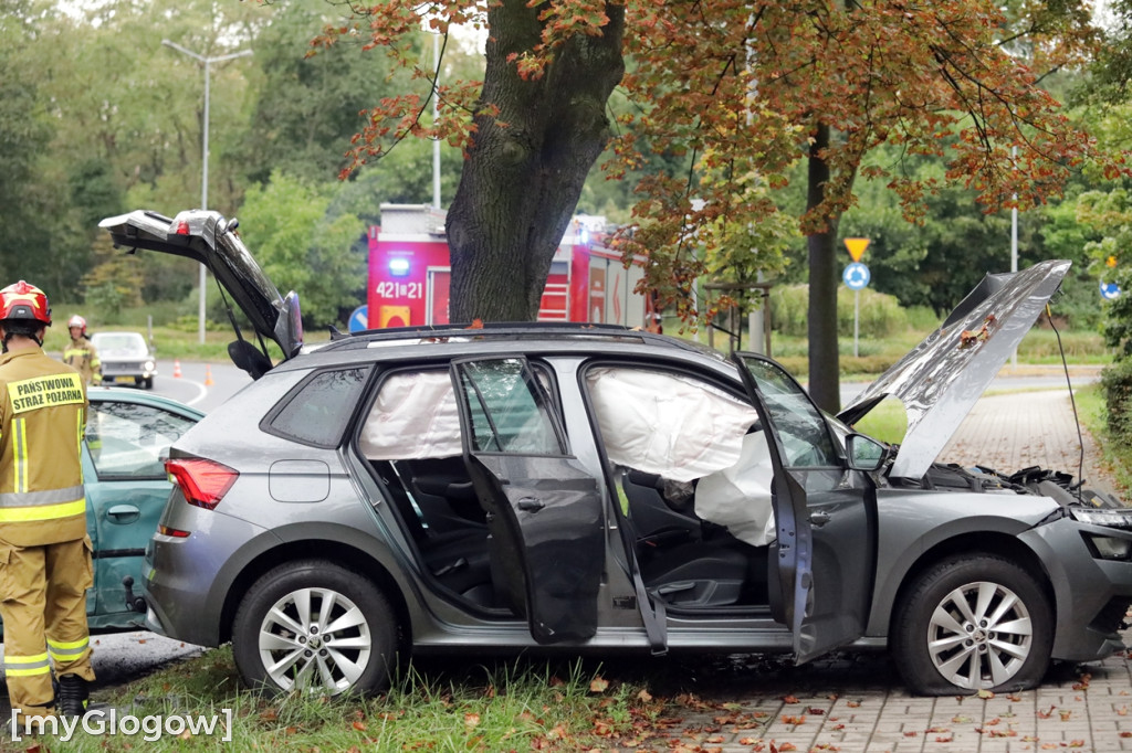 Wypadł z ronda! Wypadek w Głogowie