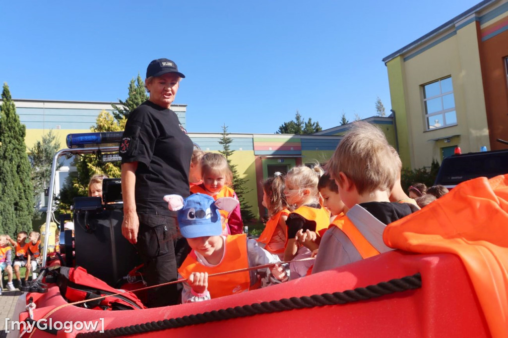 Policja, straż, ratownicy w SP 3