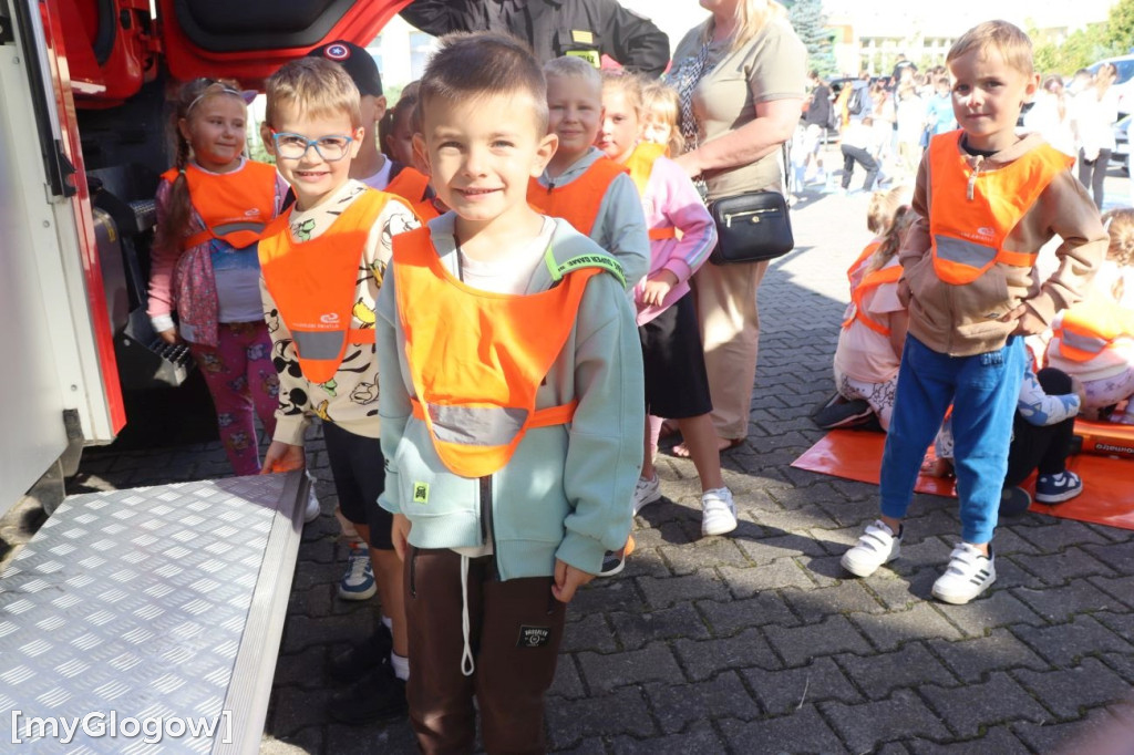 Policja, straż, ratownicy w SP 3