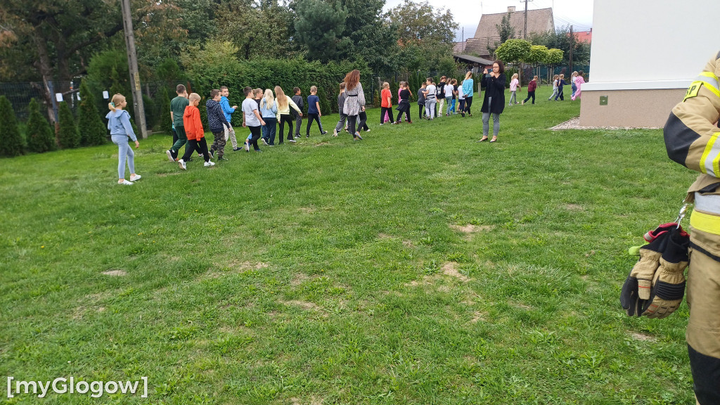 Ewakuacja firmy i szkoły