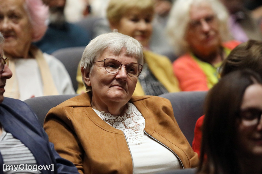 Spektakl słuchaczy Uniwersytetu Trzeciego Wieku