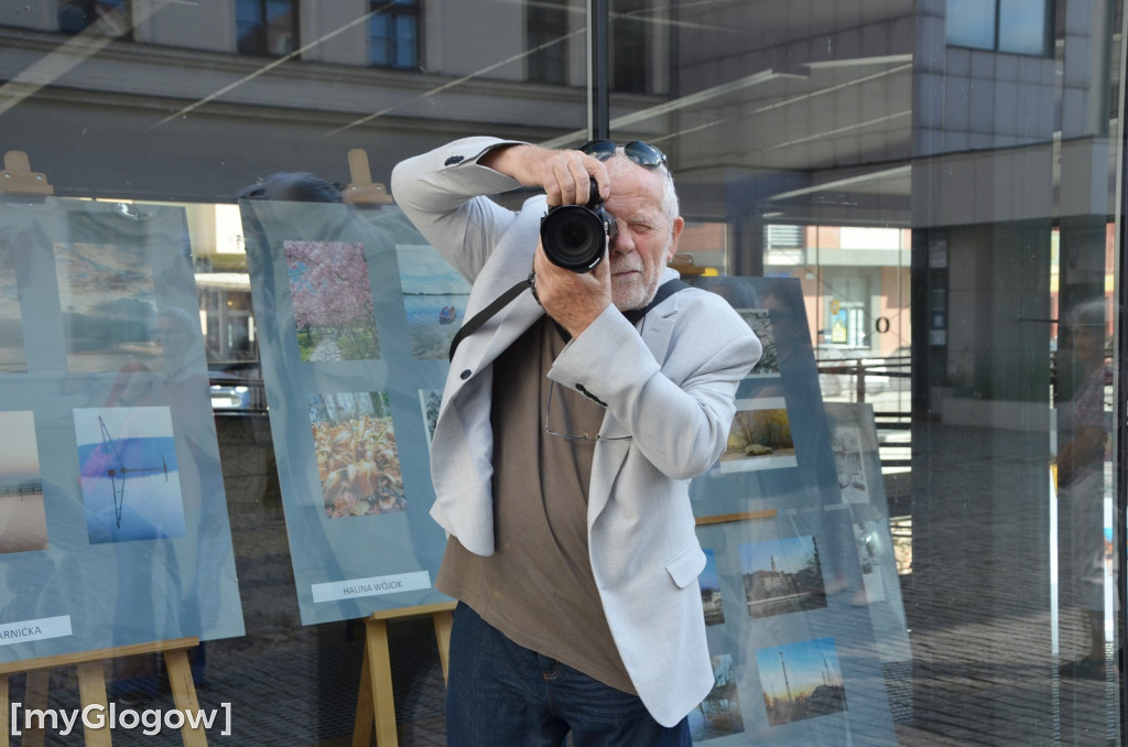 Otwarcie wystawy fotograficznej w sukiennicach
