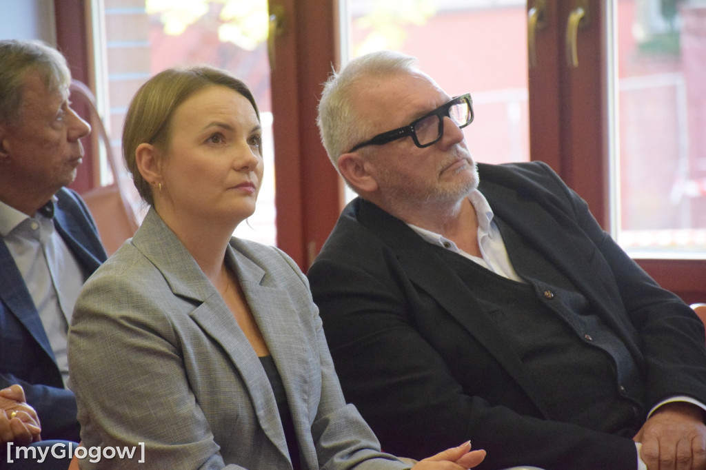 Uroczyste nadanie czepka pielęgniarskiego w PANS