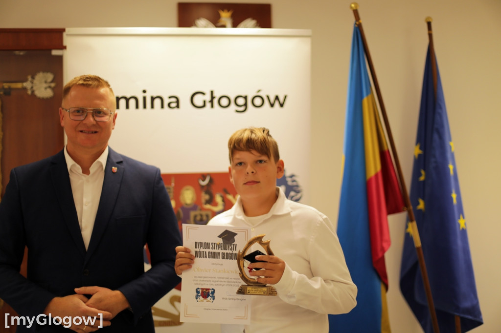 Stypendia dla najlepszych uczniów z gminy Głogów