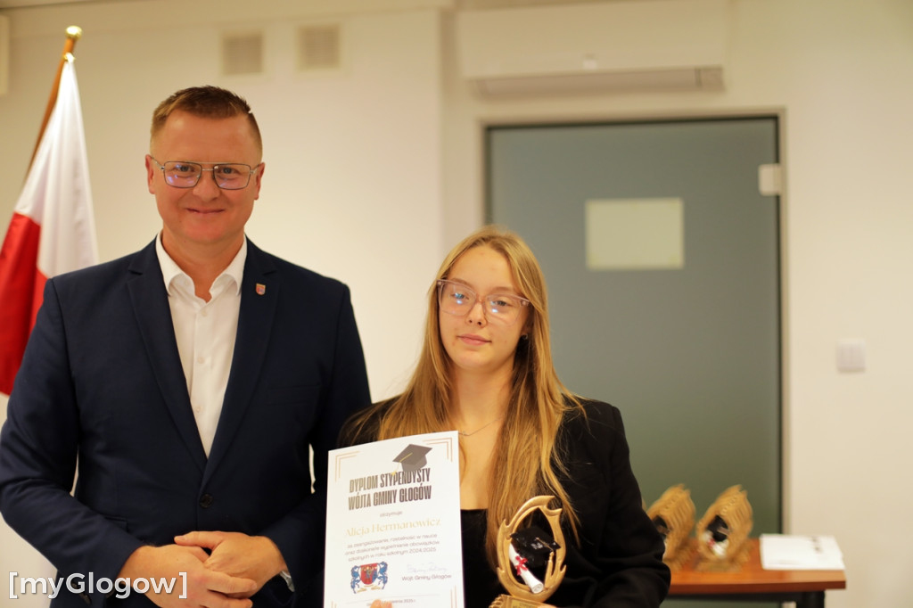 Stypendia dla najlepszych uczniów z gminy Głogów