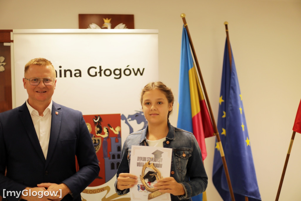 Stypendia dla najlepszych uczniów z gminy Głogów