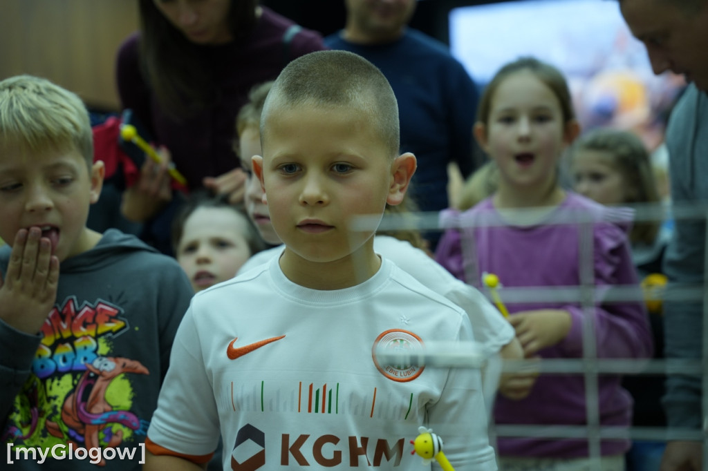 Miodobranie w KGHM! Frajda dla dzieci i dorosłych