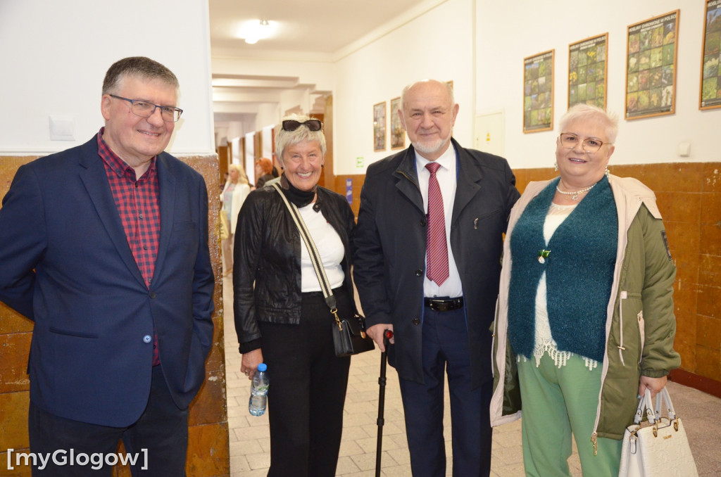 Tłumy absolwentów w I LO w Głogowie