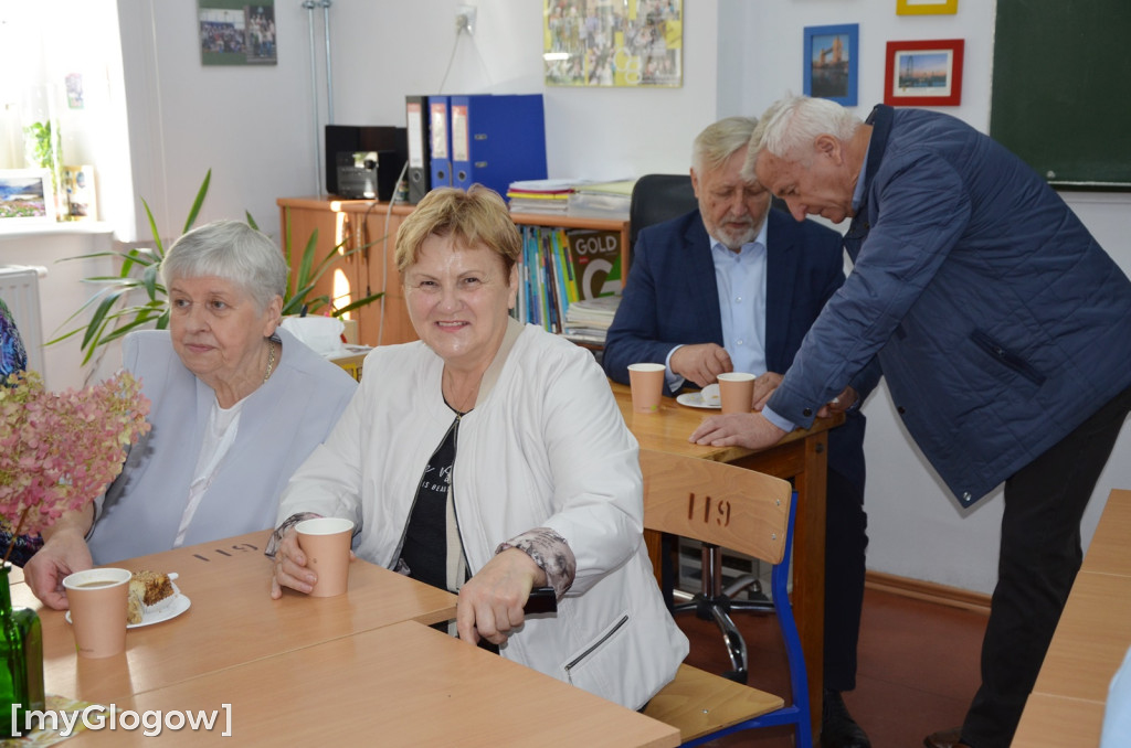 Tłumy absolwentów w I LO w Głogowie
