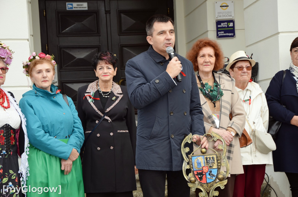 Korowód seniorów w Głogowie