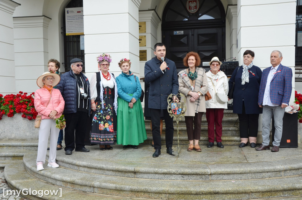 Korowód seniorów w Głogowie