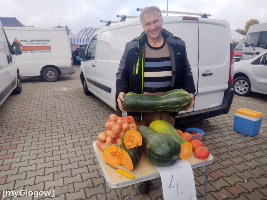 Ceny warzyw i owoców na targu w Głogowie