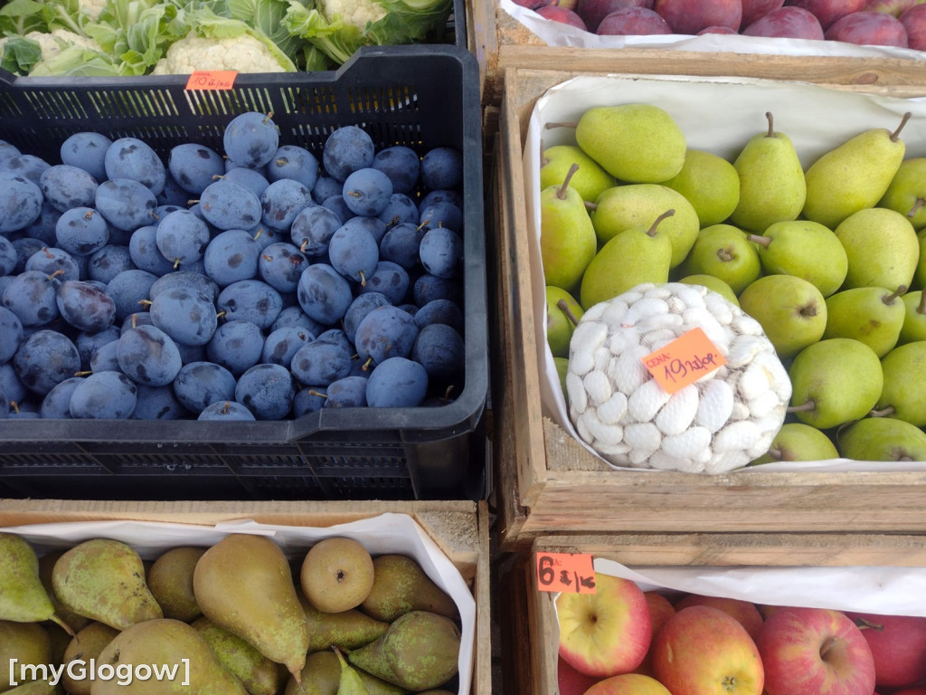 Ceny warzyw i owoców na targu w Głogowie