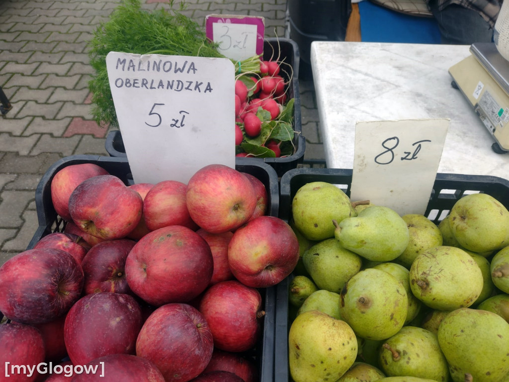 Ceny warzyw i owoców na targu w Głogowie