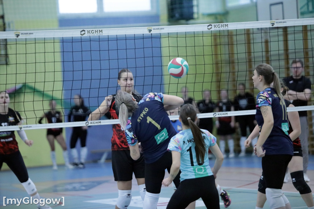 Udana inauguracja sezonu głogowskich siatkarek