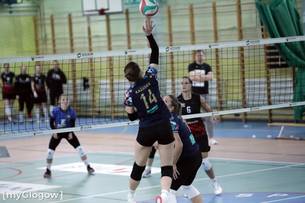 Udana inauguracja sezonu głogowskich siatkarek