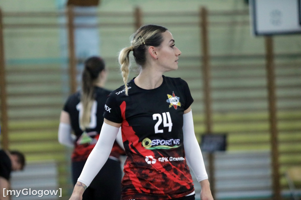 Udana inauguracja sezonu głogowskich siatkarek