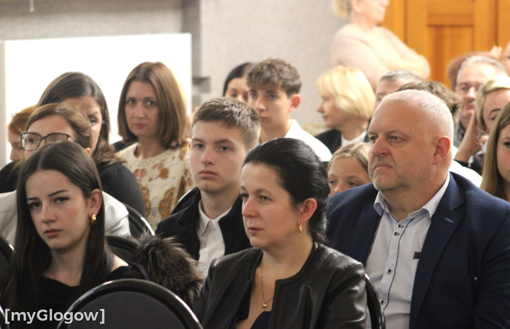 Zdolni uczniowie nagrodzeni za naukę i zachowanie