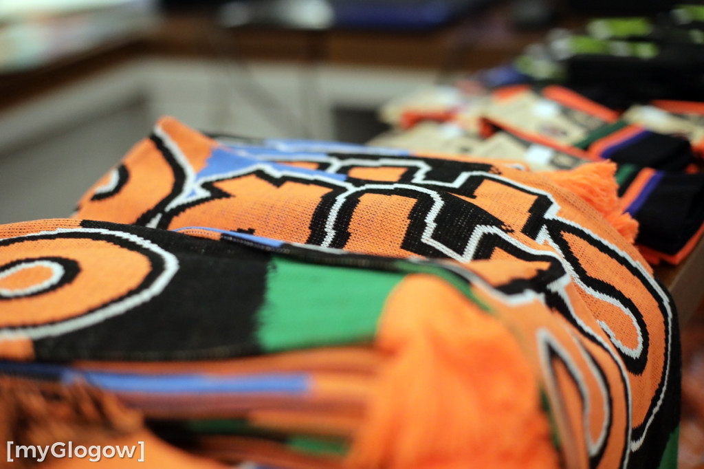 Piłkarze Chrobrego Głogów rozdawali autografy