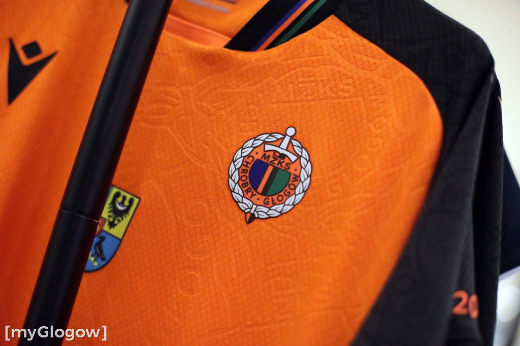 Piłkarze Chrobrego Głogów rozdawali autografy