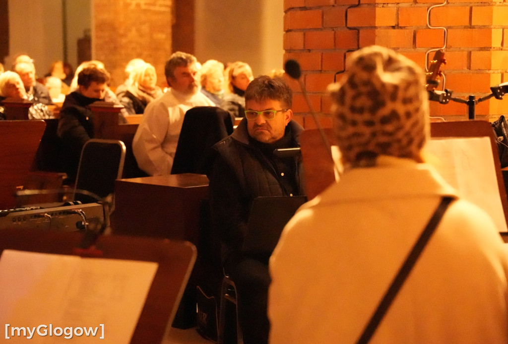 Noc Światła rozbłysła radością w kolegiacie