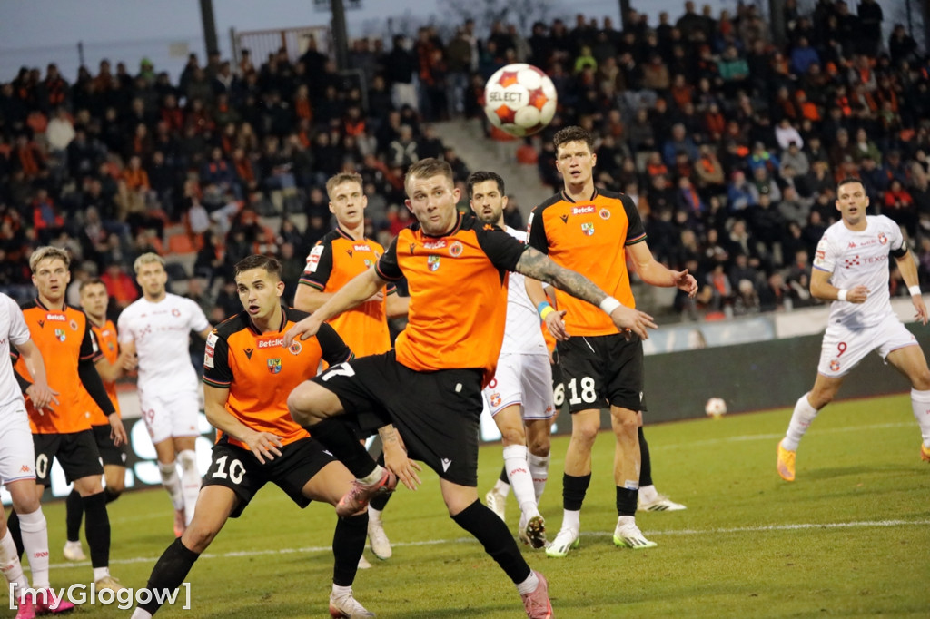 Piłkarskie emocje! Chrobry grał z Wisłą