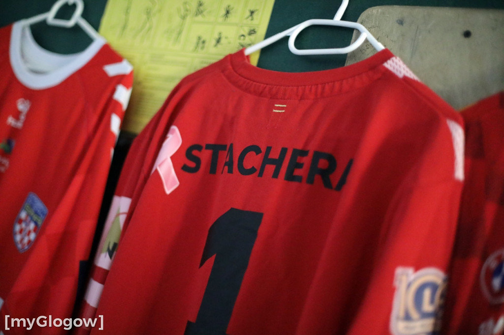 Uczniowie trenowali ze szczypiornistami