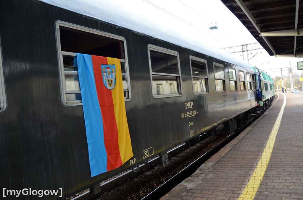 Pociąg retro w Głogowie