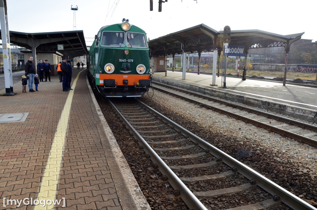 Pociąg retro w Głogowie