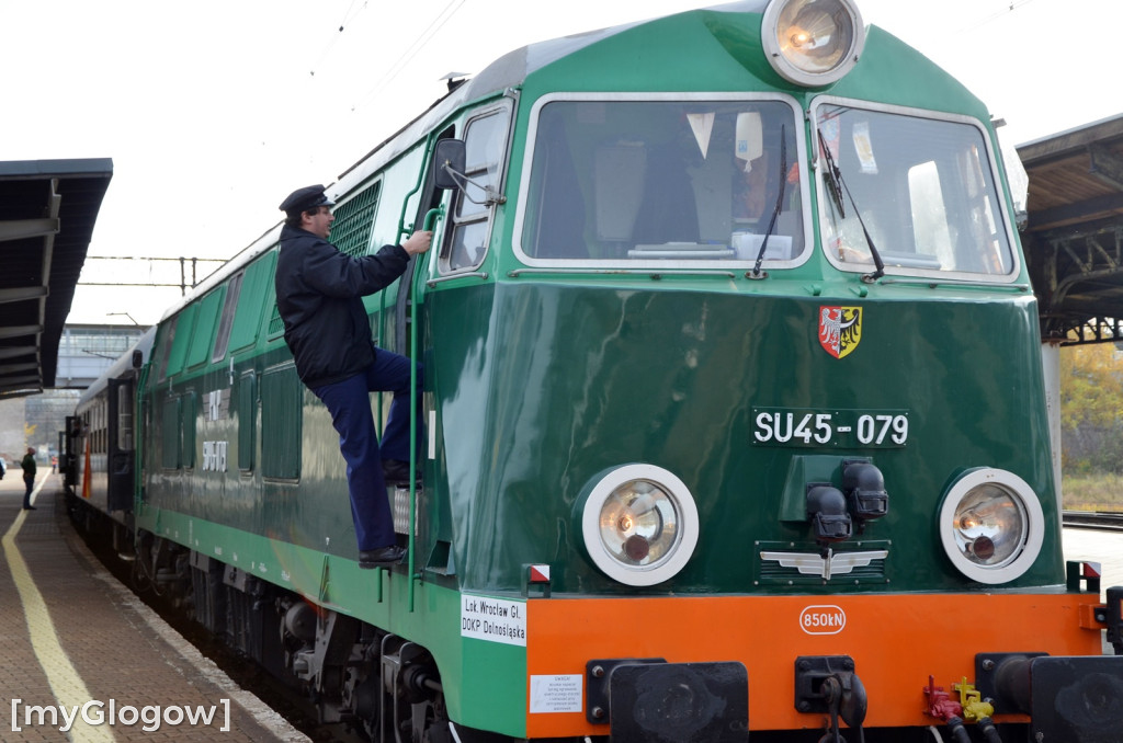 Pociąg retro w Głogowie