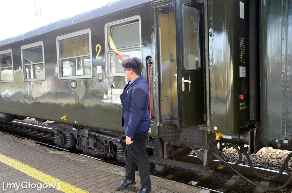 Pociąg retro w Głogowie