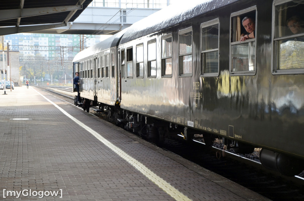 Pociąg retro w Głogowie