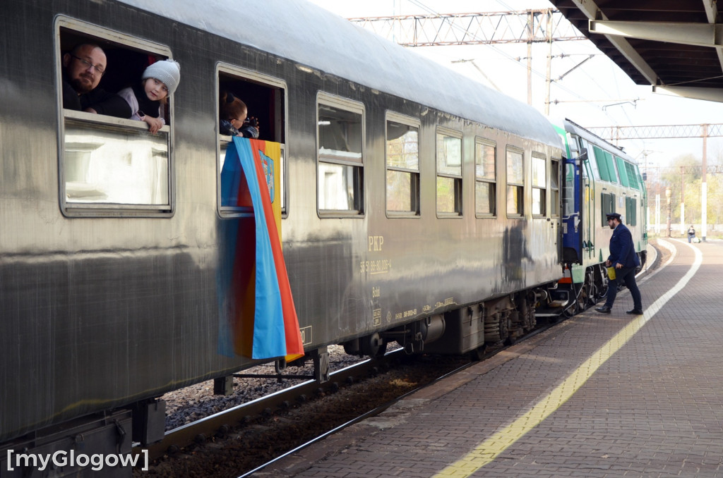Pociąg retro w Głogowie