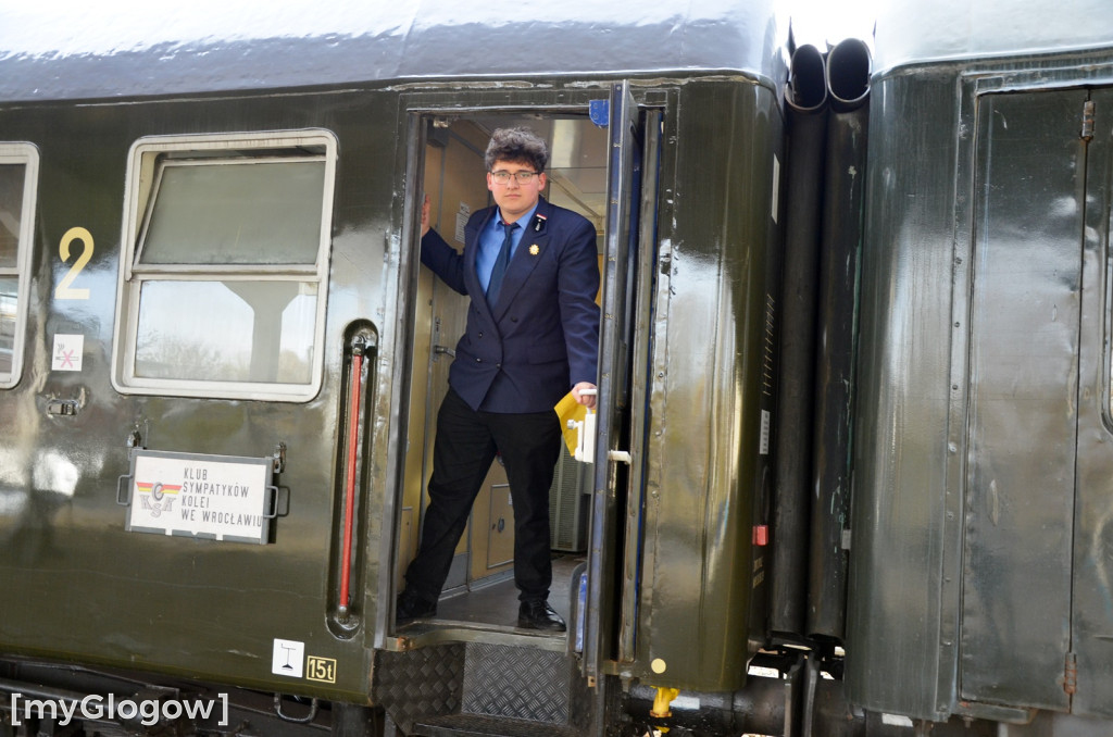 Pociąg retro w Głogowie