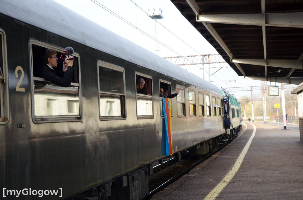 Pociąg retro w Głogowie