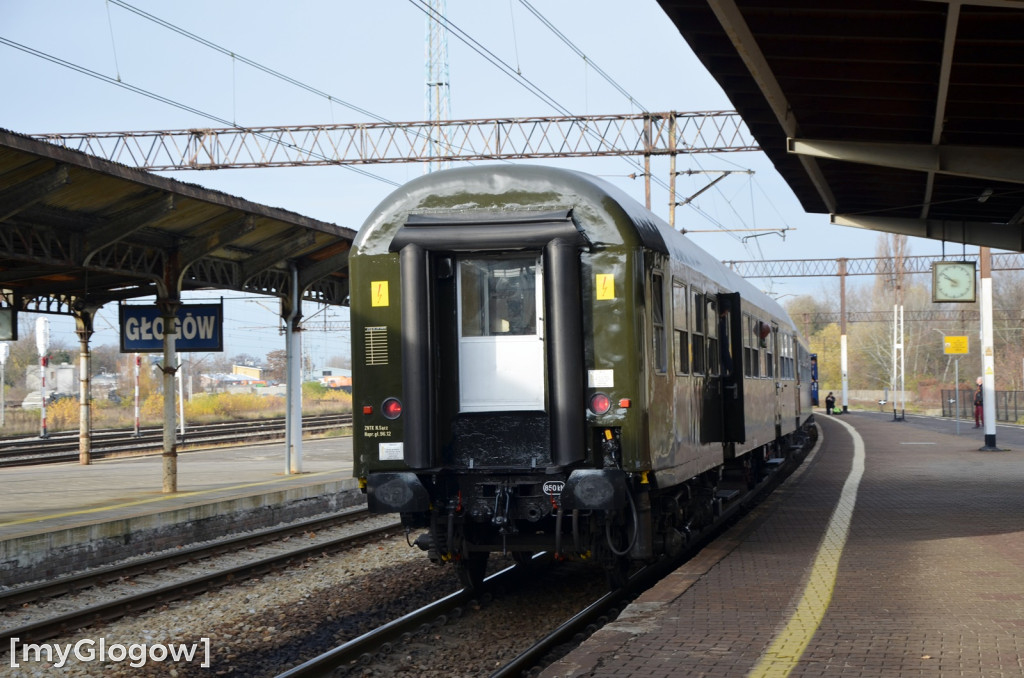 Pociąg retro w Głogowie